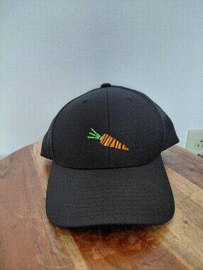 The Classics Carrot Black Hat OS